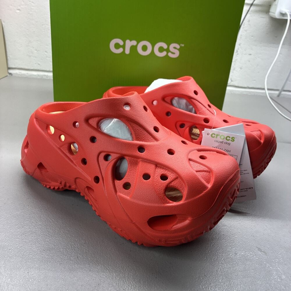New Crocs Caged Clog Starfish Red Comfort Slip-On Women's US 7 With Box - Picture 1 of 6